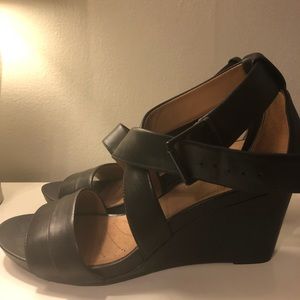 Clark’s artisan wedges